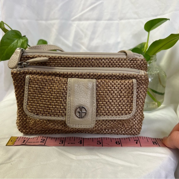Giani Bernini Beige Leather Straw Crochet Wallet Wristlet Crossbody Mini Bag - Picture 15 of 16